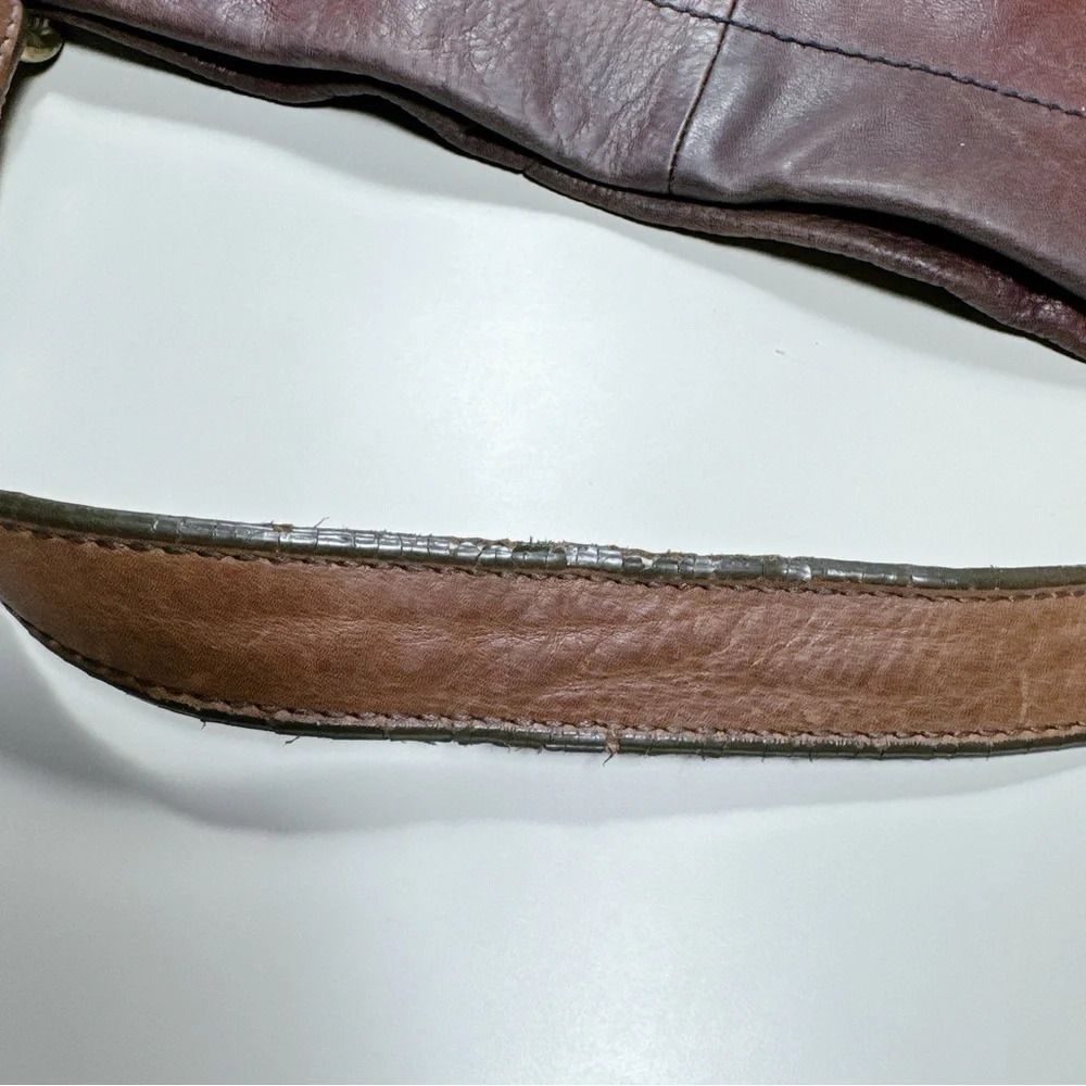 Fossil Women’s Long Live Vintage Leather Explorer Hobo Bag Dark Brown - Picture 15 of 15
